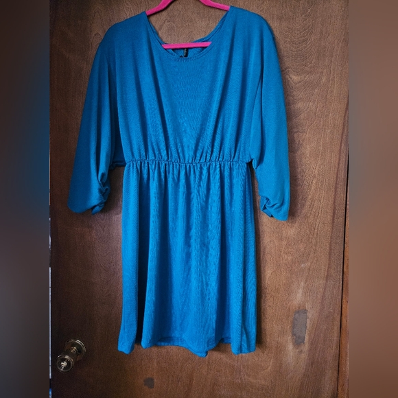 Polina Plus Turquoise Dress - Picture 2 of 6